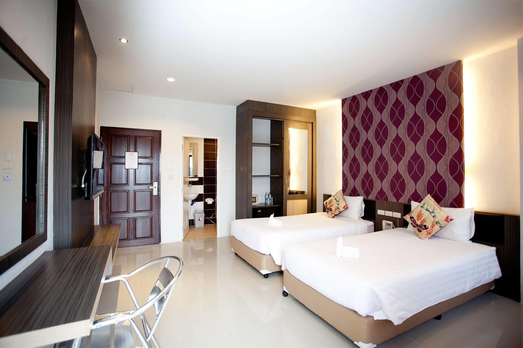 Chill Patong Hotel Eksteriør bilde